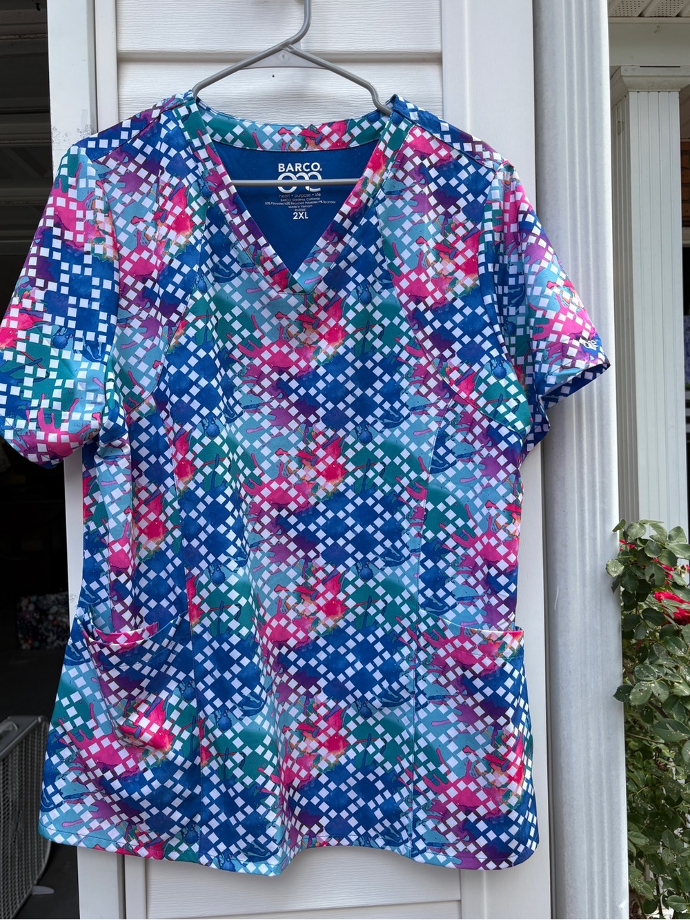 BARCO V-Neck Scrub Top in Blue Multi